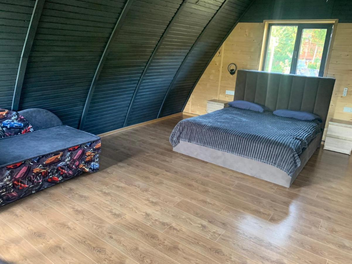 Krym Hotel Yaremche Luaran gambar