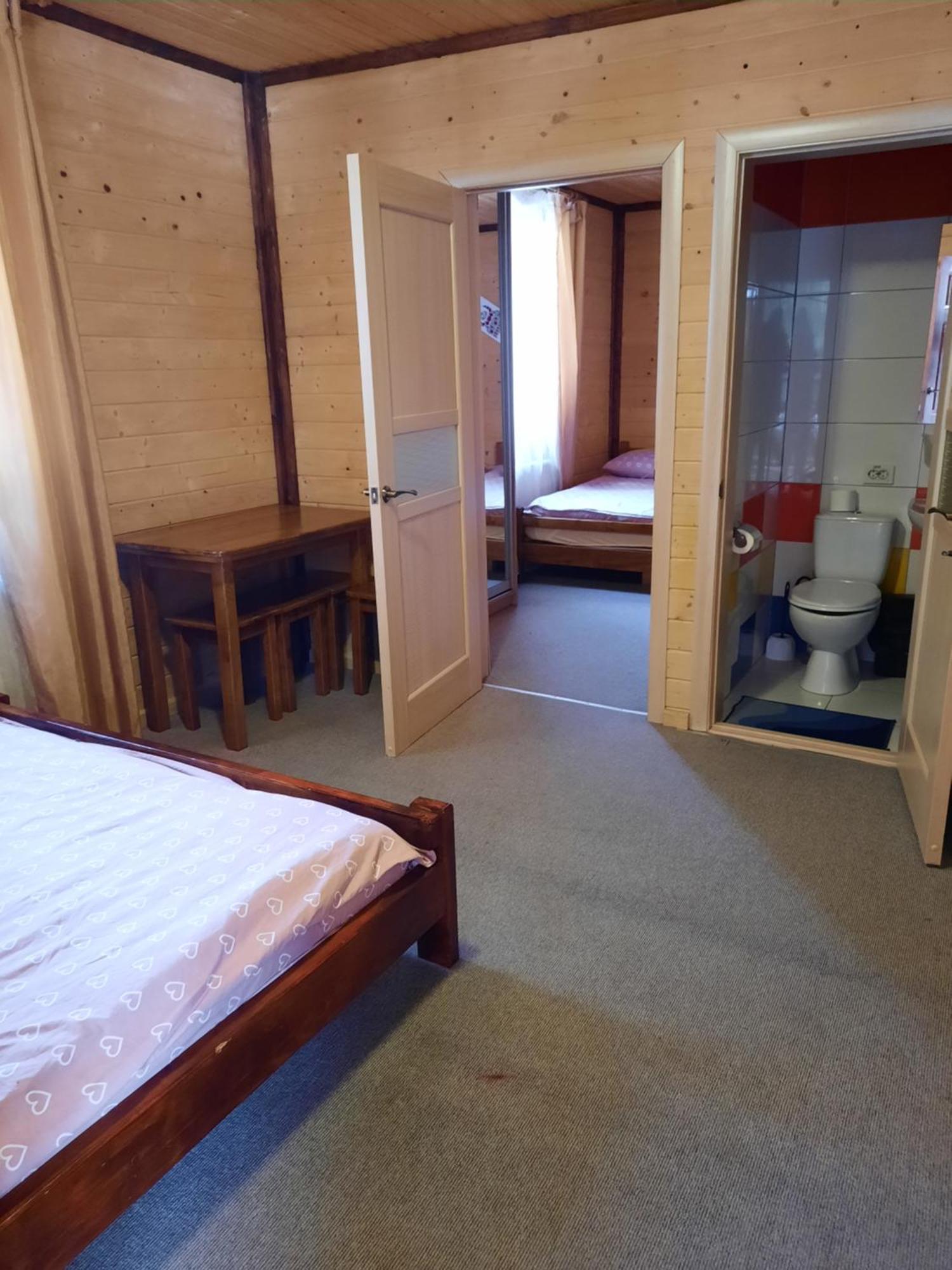 Krym Hotel Yaremche Luaran gambar