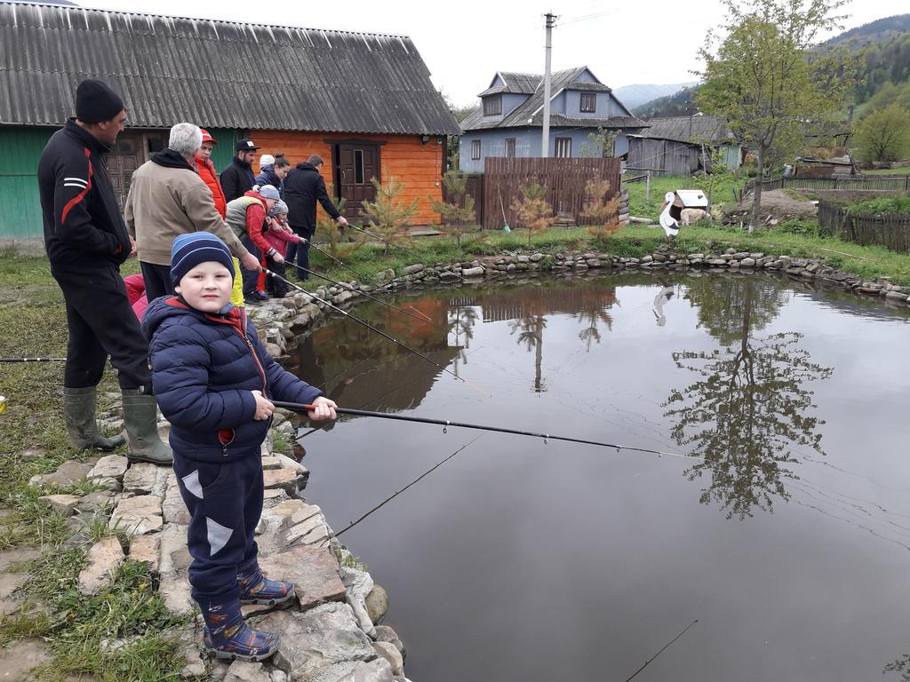 Krym Hotel Yaremche Luaran gambar