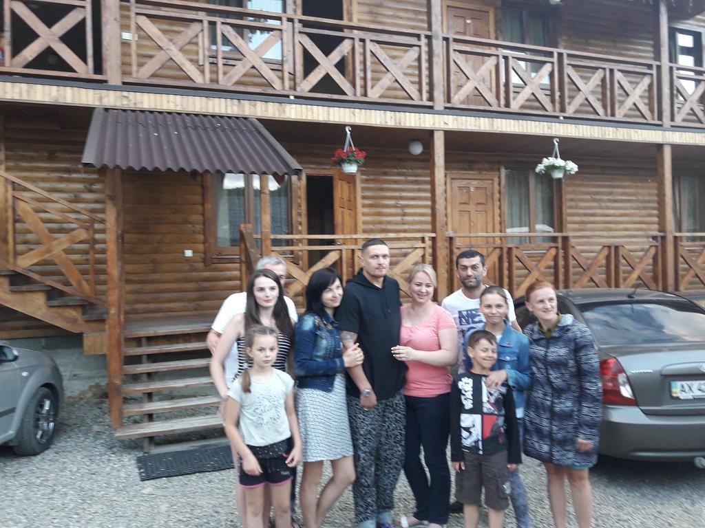 Krym Hotel Yaremche Luaran gambar