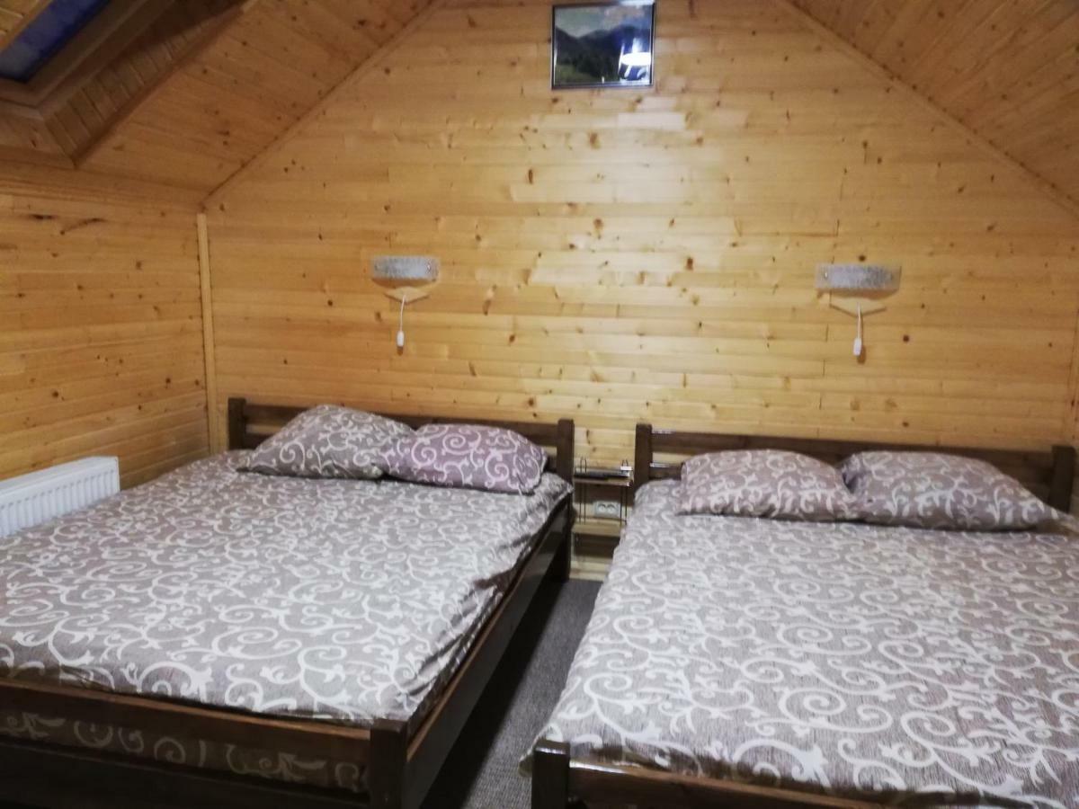 Krym Hotel Yaremche Luaran gambar
