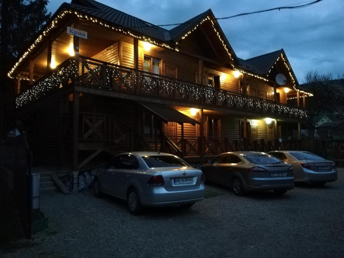 Krym Hotel Yaremche Luaran gambar